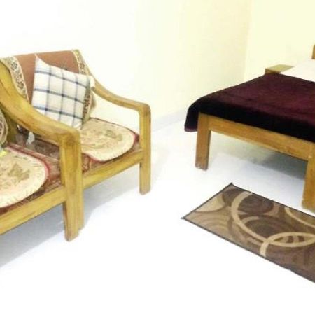 Adb Rooms Ashoka Resort Tāla Eksteriør billede