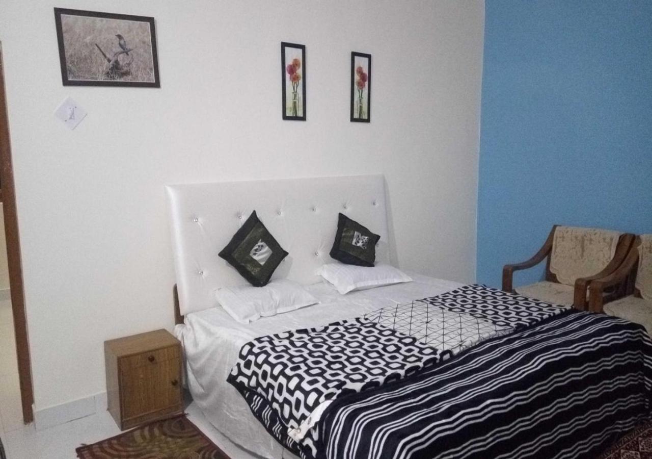 Adb Rooms Ashoka Resort Tāla Eksteriør billede